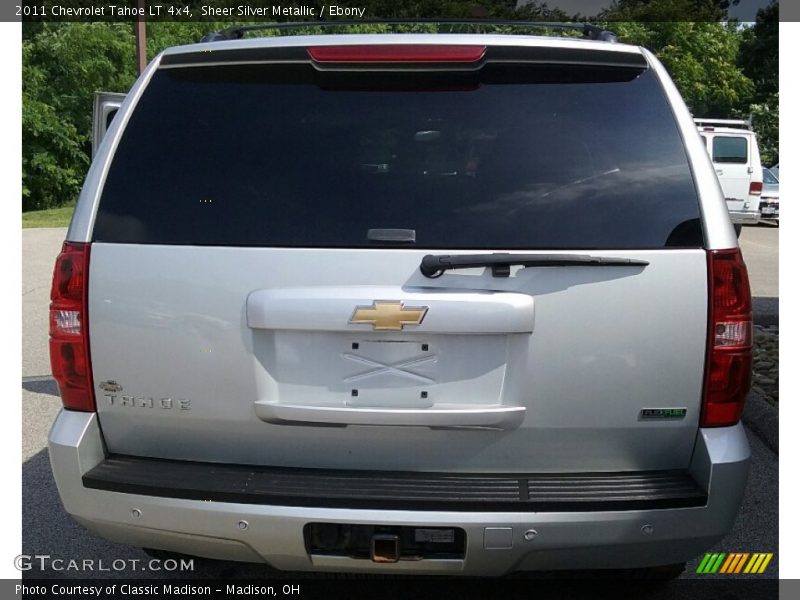 Sheer Silver Metallic / Ebony 2011 Chevrolet Tahoe LT 4x4