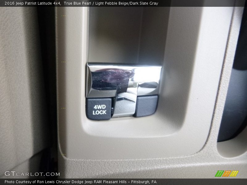 True Blue Pearl / Light Pebble Beige/Dark Slate Gray 2016 Jeep Patriot Latitude 4x4