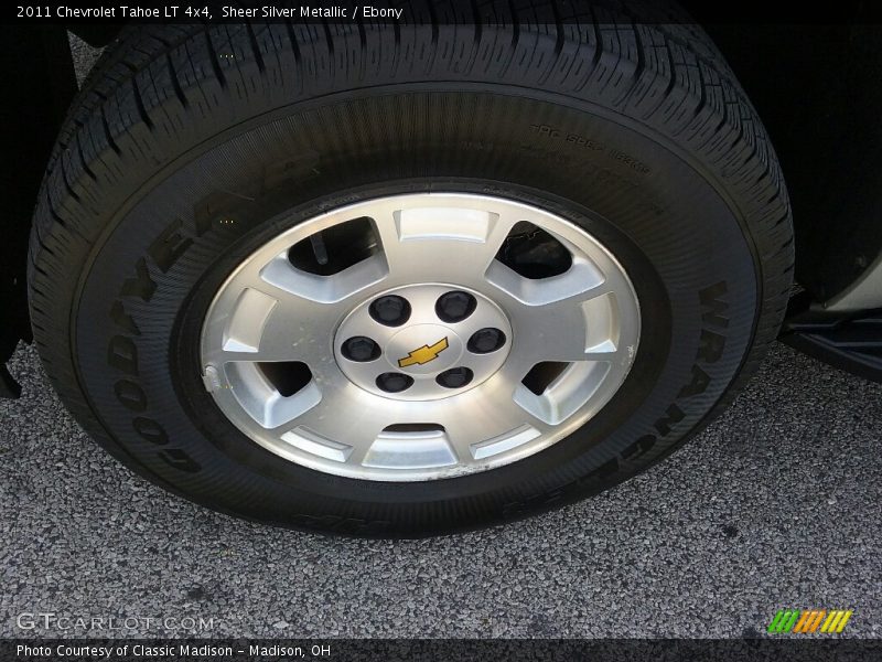 Sheer Silver Metallic / Ebony 2011 Chevrolet Tahoe LT 4x4