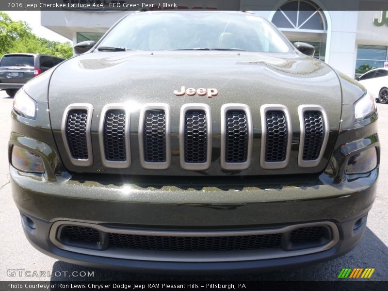 ECO Green Pearl / Black 2016 Jeep Cherokee Latitude 4x4