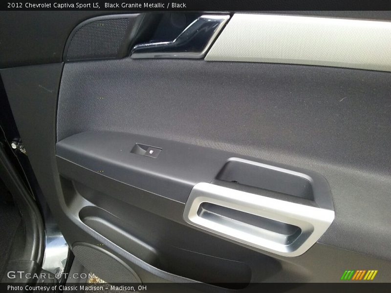 Black Granite Metallic / Black 2012 Chevrolet Captiva Sport LS
