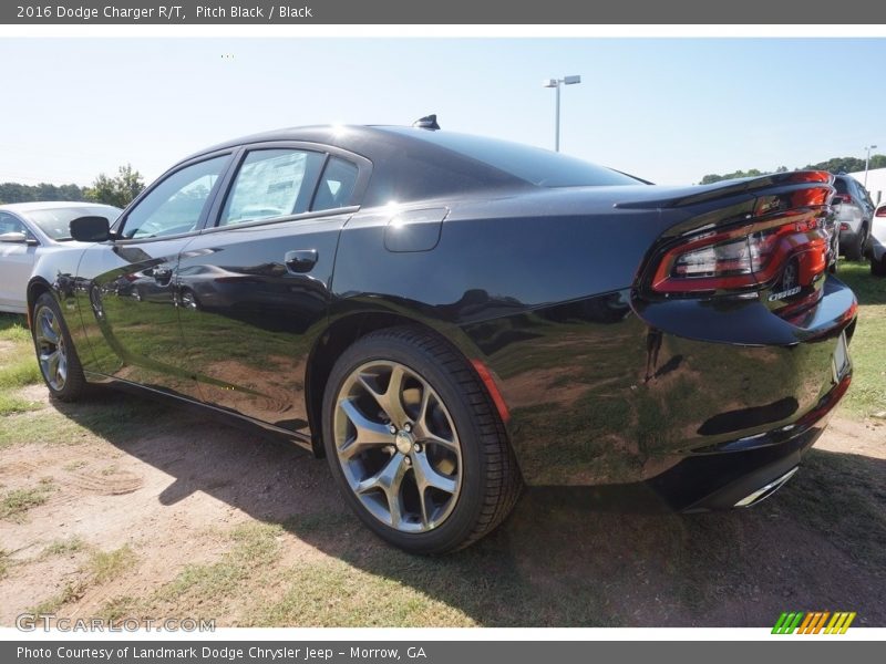 Pitch Black / Black 2016 Dodge Charger R/T
