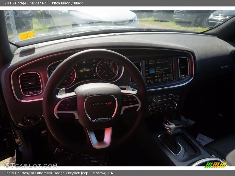 Pitch Black / Black 2016 Dodge Charger R/T