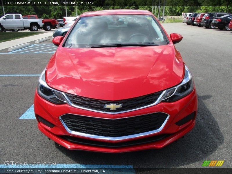 Red Hot / Jet Black 2016 Chevrolet Cruze LT Sedan
