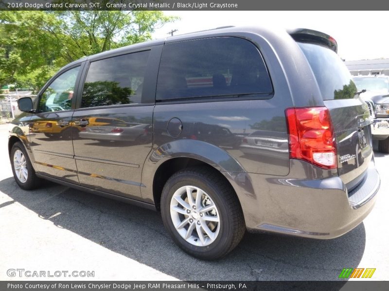 Granite Crystal Metallic / Black/Light Graystone 2016 Dodge Grand Caravan SXT