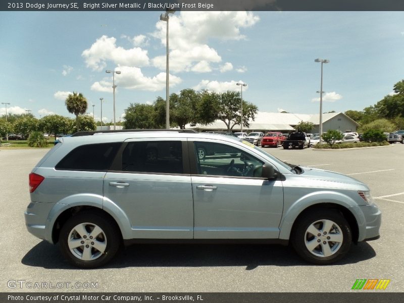 Bright Silver Metallic / Black/Light Frost Beige 2013 Dodge Journey SE
