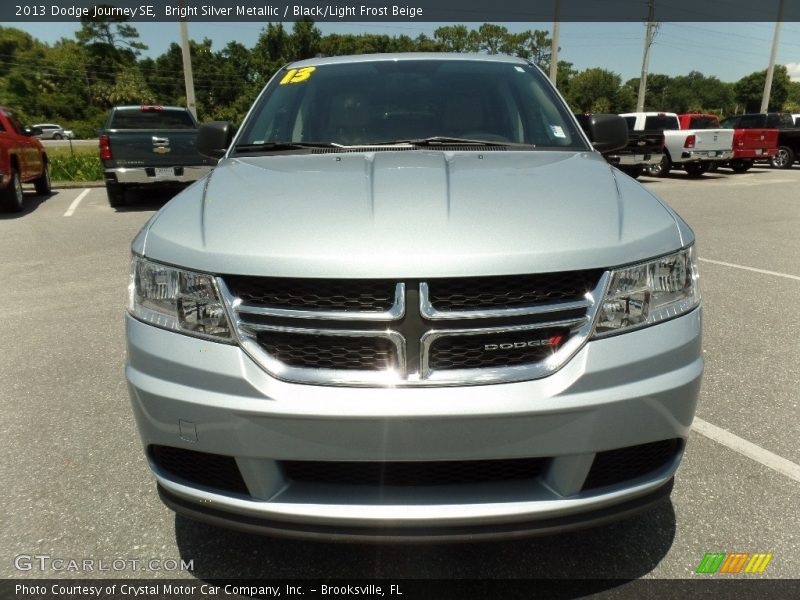 Bright Silver Metallic / Black/Light Frost Beige 2013 Dodge Journey SE
