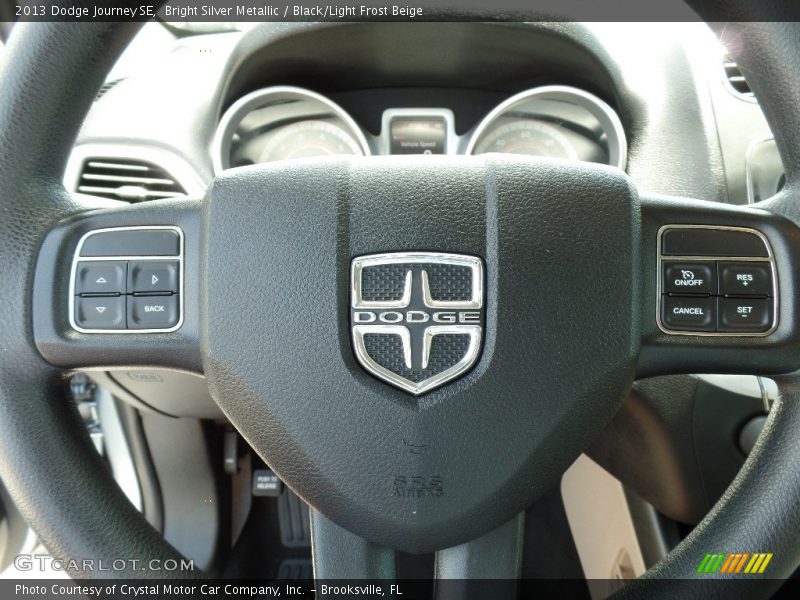 Bright Silver Metallic / Black/Light Frost Beige 2013 Dodge Journey SE
