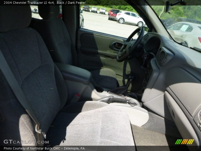 Black / Dark Pewter 2004 Chevrolet TrailBlazer LS 4x4