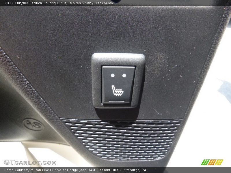 Molten Silver / Black/Alloy 2017 Chrysler Pacifica Touring L Plus