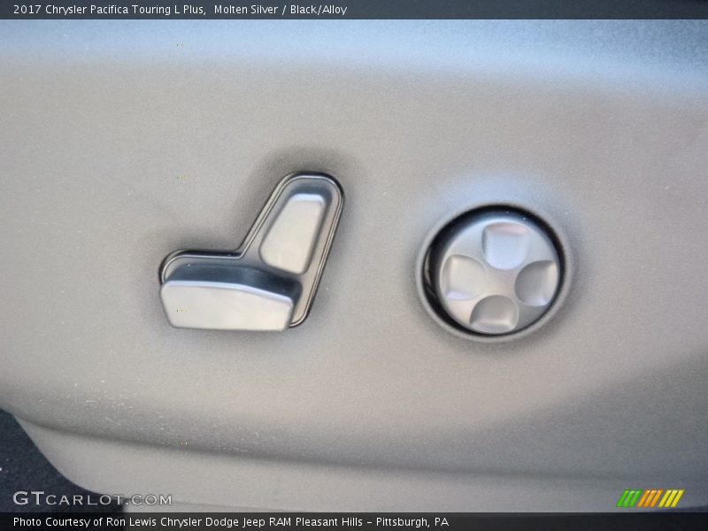 Molten Silver / Black/Alloy 2017 Chrysler Pacifica Touring L Plus