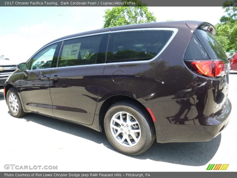 Dark Cordovan Pearl / Cognac/Alloy/Toffee 2017 Chrysler Pacifica Touring