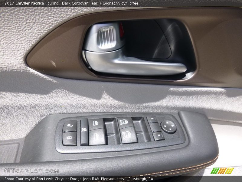 Dark Cordovan Pearl / Cognac/Alloy/Toffee 2017 Chrysler Pacifica Touring