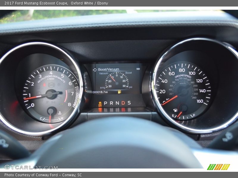 Oxford White / Ebony 2017 Ford Mustang Ecoboost Coupe