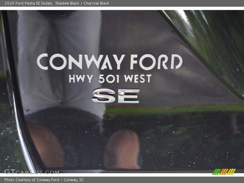 Shadow Black / Charcoal Black 2016 Ford Fiesta SE Sedan
