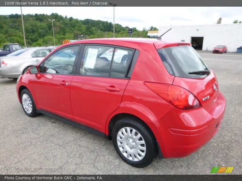 Red Alert / Charcoal 2008 Nissan Versa 1.8 S Hatchback