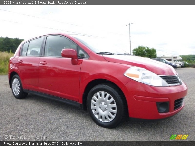 Red Alert / Charcoal 2008 Nissan Versa 1.8 S Hatchback