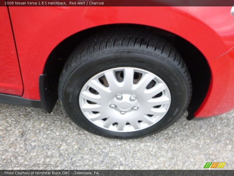 Red Alert / Charcoal 2008 Nissan Versa 1.8 S Hatchback