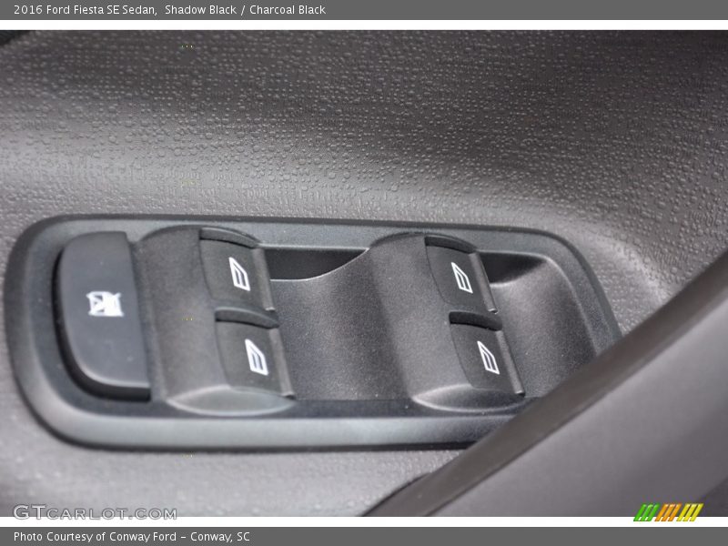 Shadow Black / Charcoal Black 2016 Ford Fiesta SE Sedan