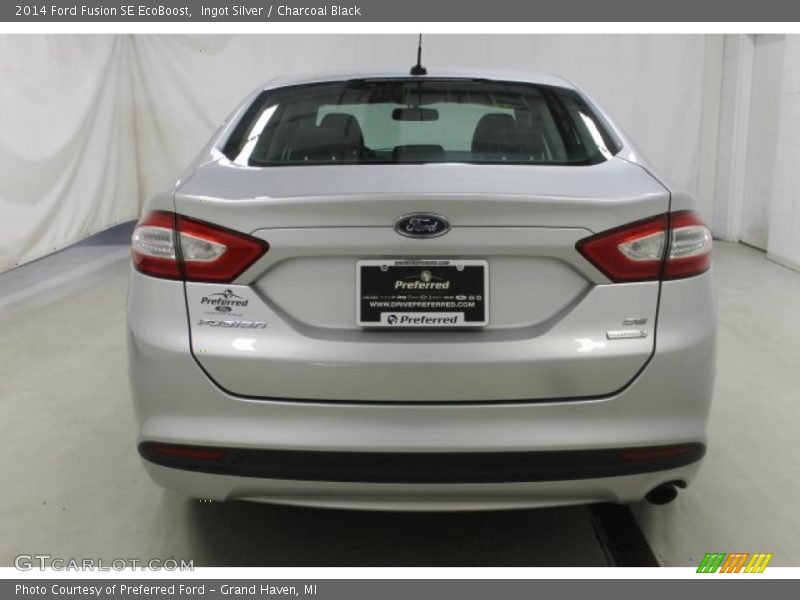Ingot Silver / Charcoal Black 2014 Ford Fusion SE EcoBoost