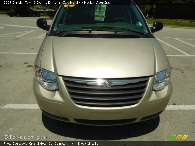 Linen Gold Metallic / Medium Slate Gray 2005 Chrysler Town & Country LX