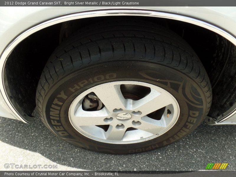 Bright Silver Metallic / Black/Light Graystone 2012 Dodge Grand Caravan SXT