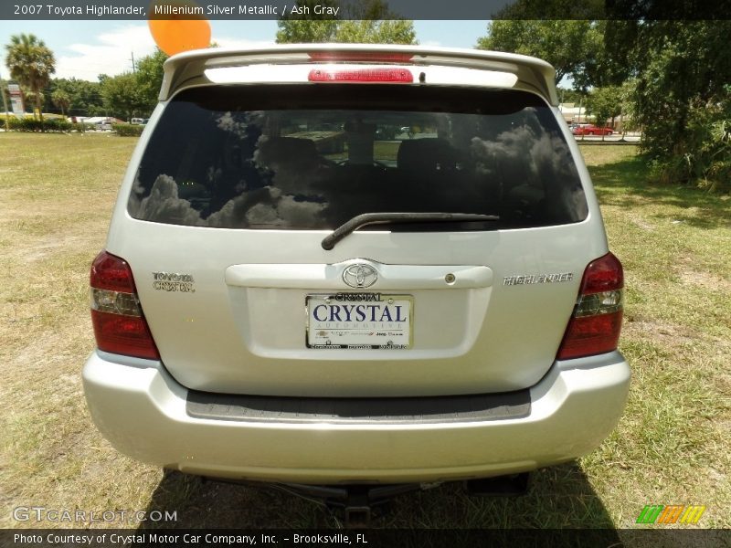 Millenium Silver Metallic / Ash Gray 2007 Toyota Highlander