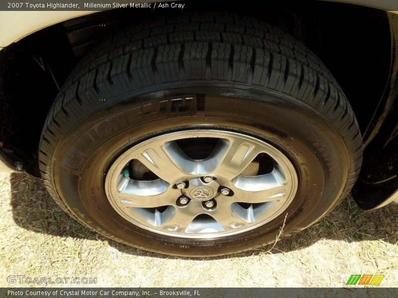 Millenium Silver Metallic / Ash Gray 2007 Toyota Highlander