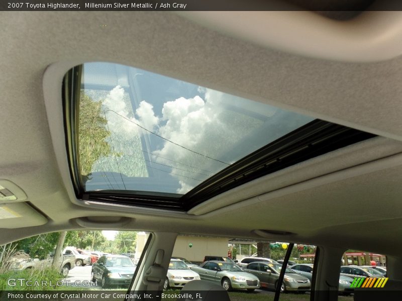 Millenium Silver Metallic / Ash Gray 2007 Toyota Highlander