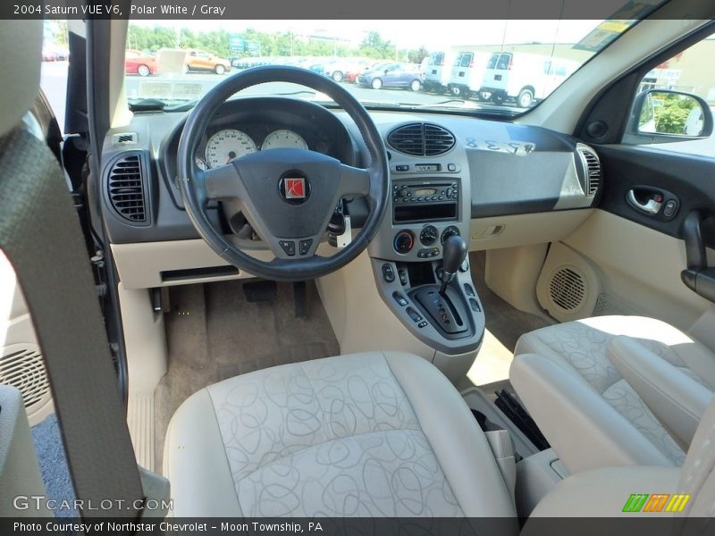 Polar White / Gray 2004 Saturn VUE V6