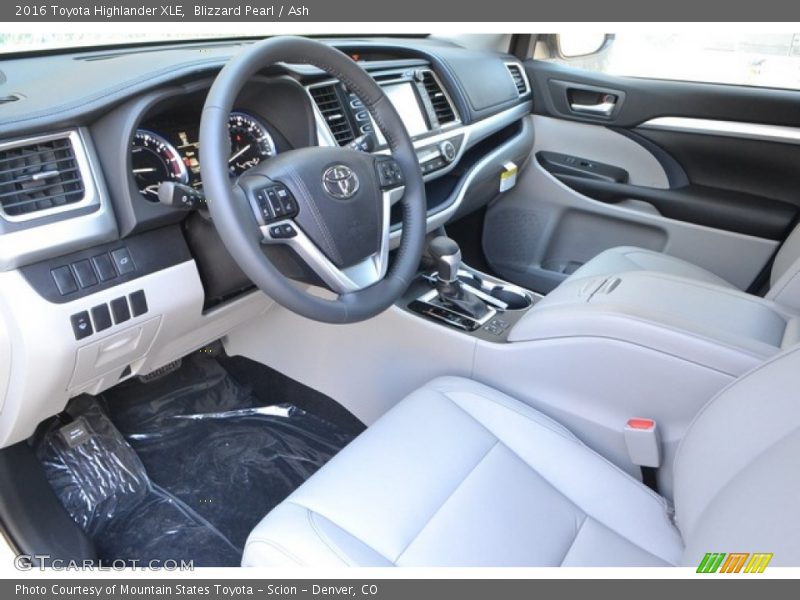 Blizzard Pearl / Ash 2016 Toyota Highlander XLE