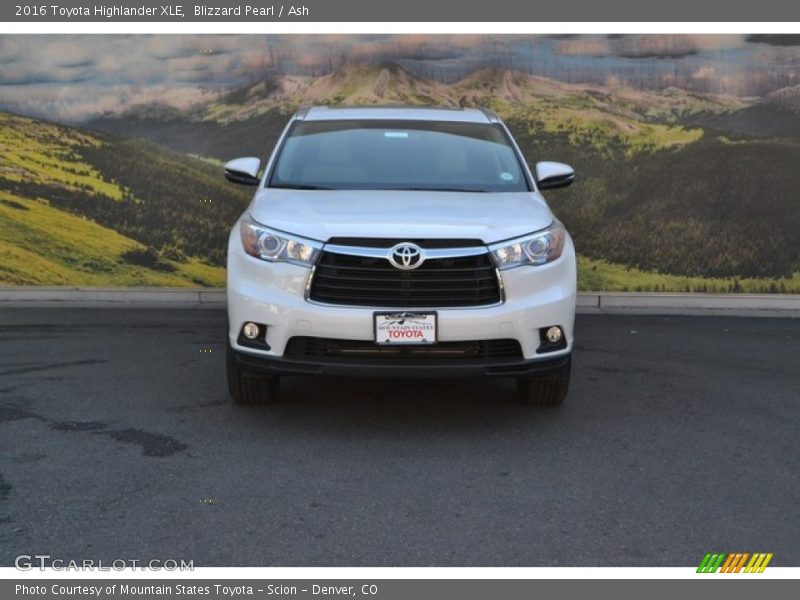 Blizzard Pearl / Ash 2016 Toyota Highlander XLE
