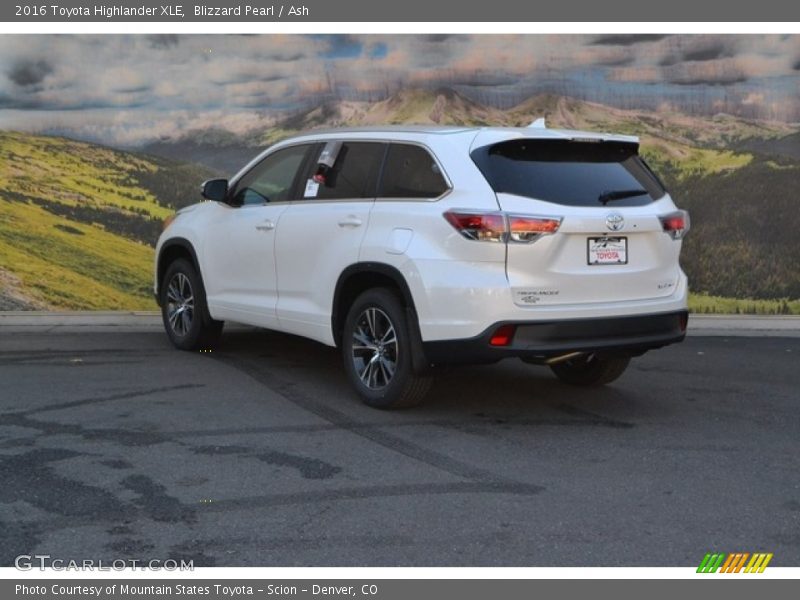 Blizzard Pearl / Ash 2016 Toyota Highlander XLE