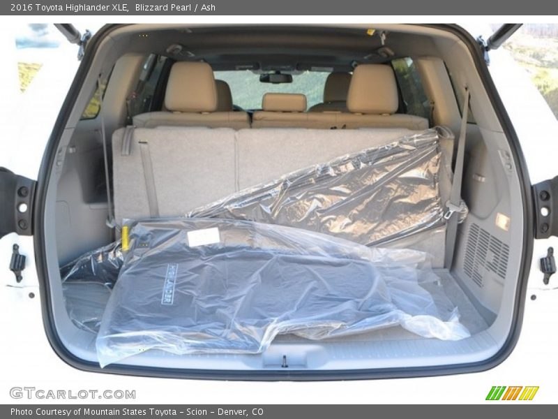 Blizzard Pearl / Ash 2016 Toyota Highlander XLE