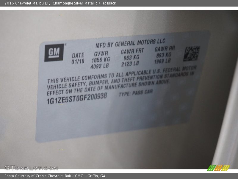 Champagne Silver Metallic / Jet Black 2016 Chevrolet Malibu LT