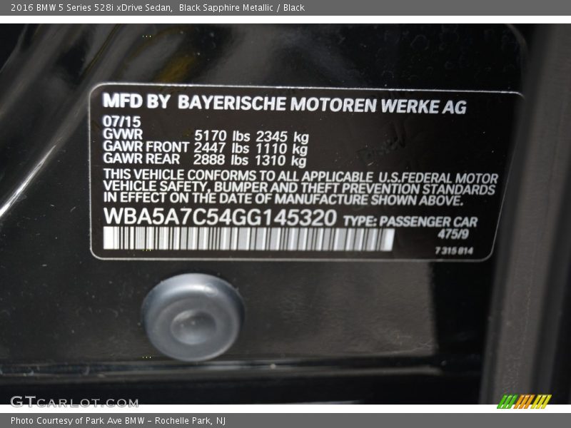 Black Sapphire Metallic / Black 2016 BMW 5 Series 528i xDrive Sedan