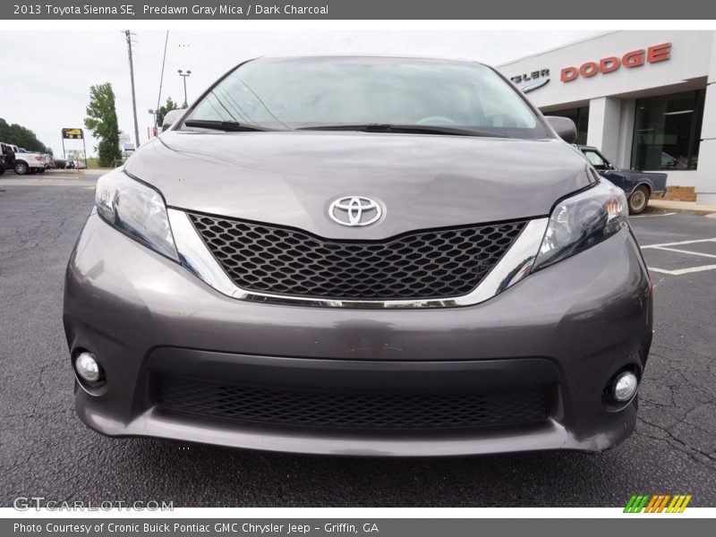Predawn Gray Mica / Dark Charcoal 2013 Toyota Sienna SE