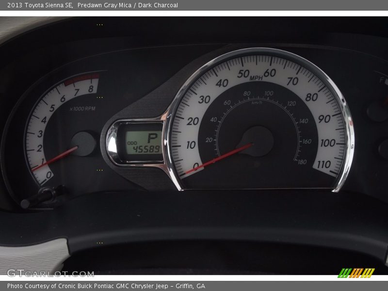 Predawn Gray Mica / Dark Charcoal 2013 Toyota Sienna SE
