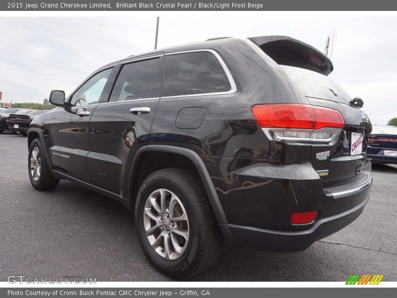 Brilliant Black Crystal Pearl / Black/Light Frost Beige 2015 Jeep Grand Cherokee Limited