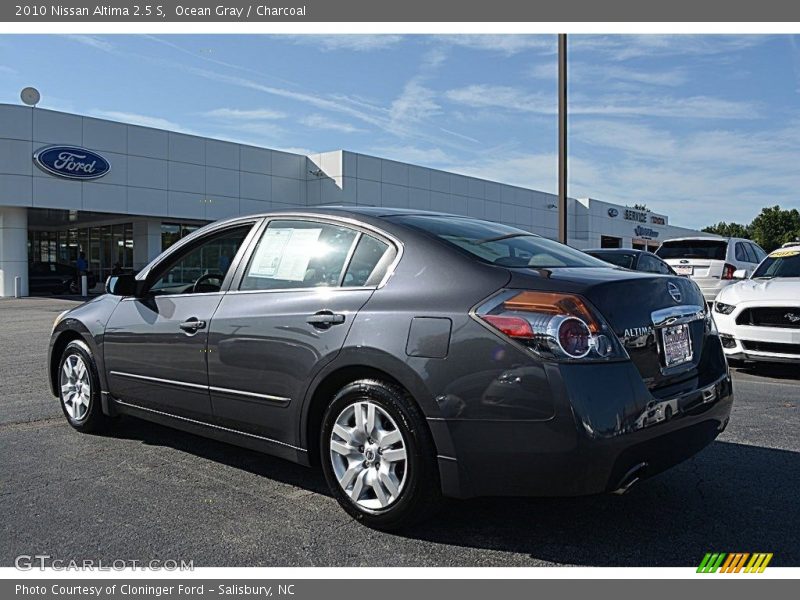 Ocean Gray / Charcoal 2010 Nissan Altima 2.5 S