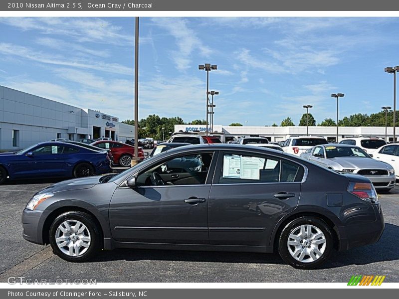 Ocean Gray / Charcoal 2010 Nissan Altima 2.5 S