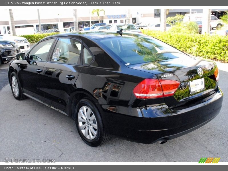Black / Titan Black 2015 Volkswagen Passat Wolfsburg Edition Sedan
