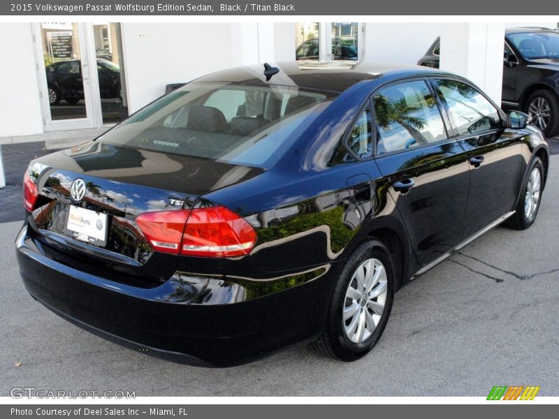 Black / Titan Black 2015 Volkswagen Passat Wolfsburg Edition Sedan