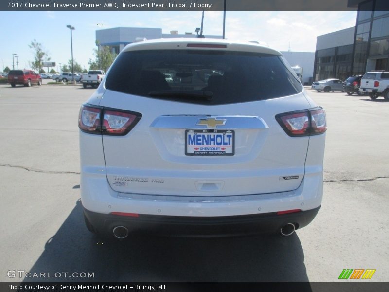 Iridescent Pearl Tricoat / Ebony 2017 Chevrolet Traverse Premier AWD