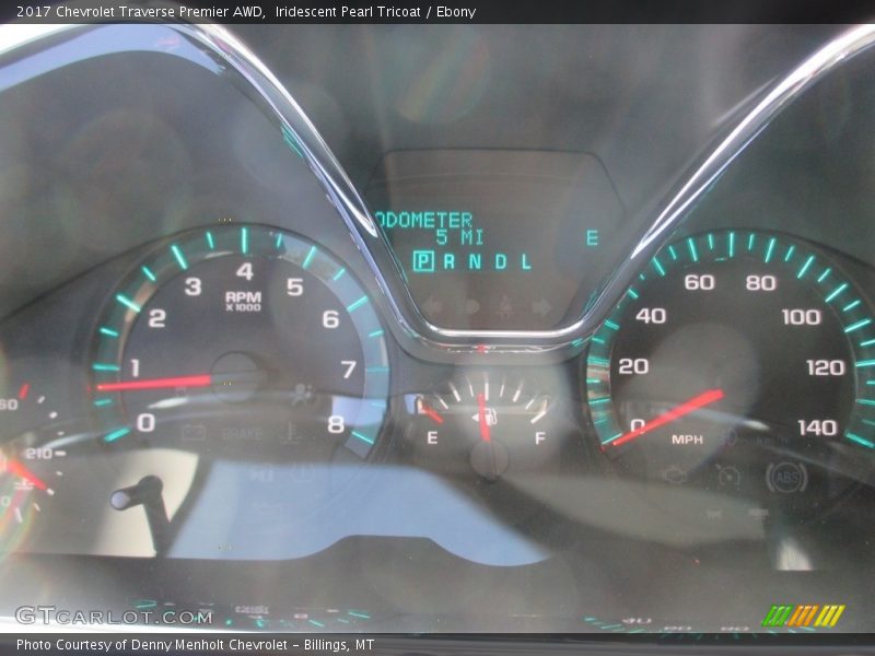 Iridescent Pearl Tricoat / Ebony 2017 Chevrolet Traverse Premier AWD