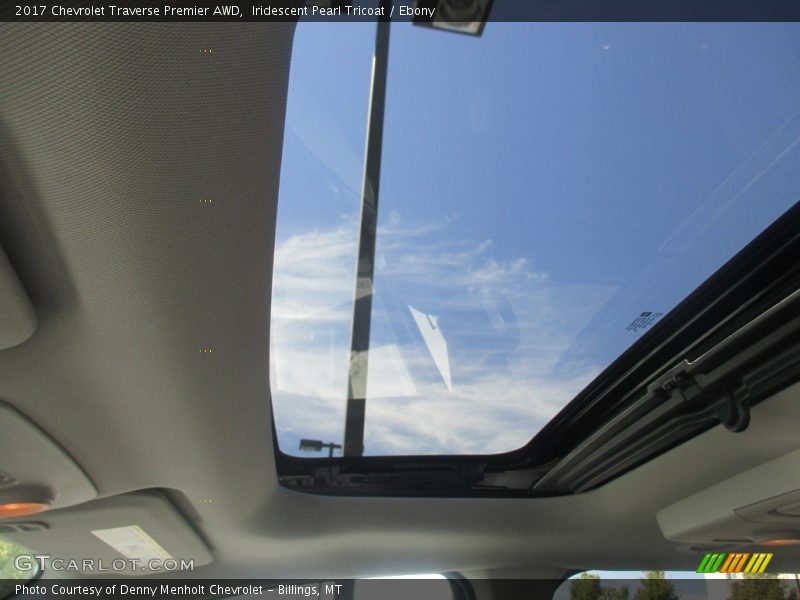 Iridescent Pearl Tricoat / Ebony 2017 Chevrolet Traverse Premier AWD