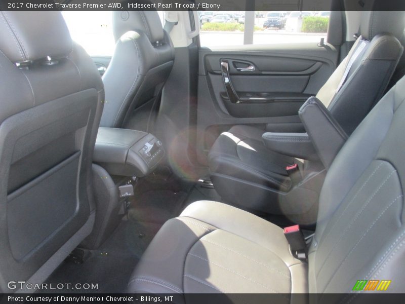 Iridescent Pearl Tricoat / Ebony 2017 Chevrolet Traverse Premier AWD