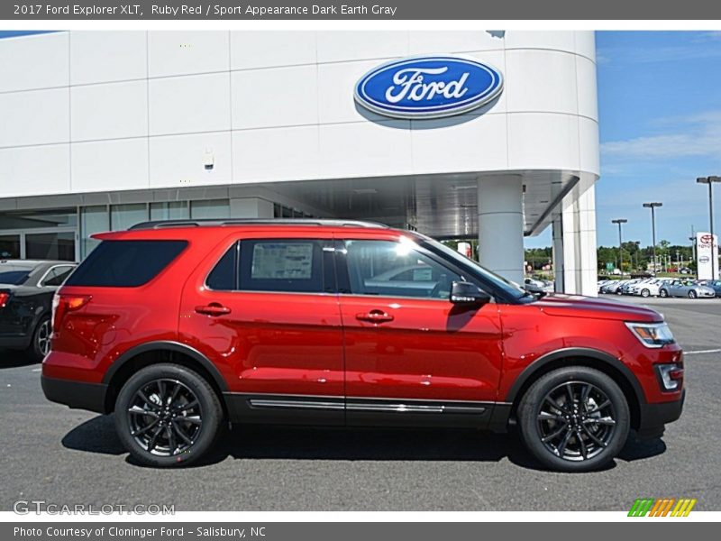  2017 Explorer XLT Ruby Red