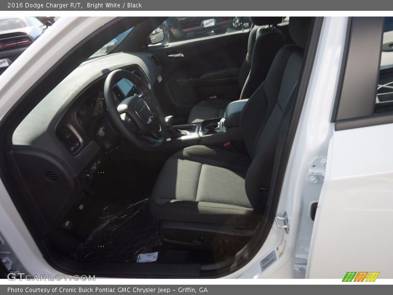 Bright White / Black 2016 Dodge Charger R/T