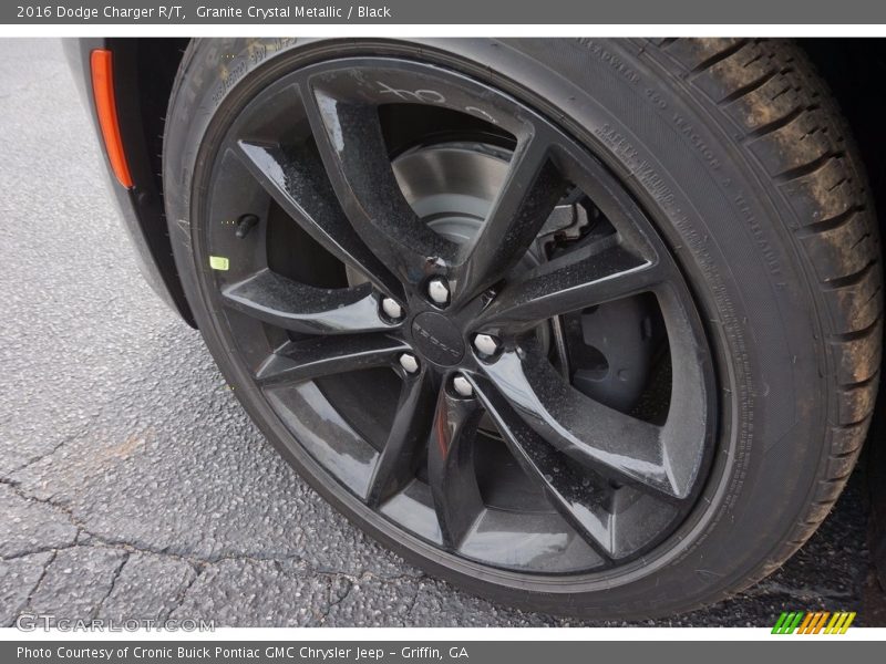 Granite Crystal Metallic / Black 2016 Dodge Charger R/T